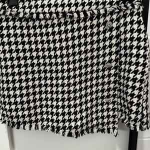 Forever 21 Black & White Houndstooth Fringe Mini Skirt